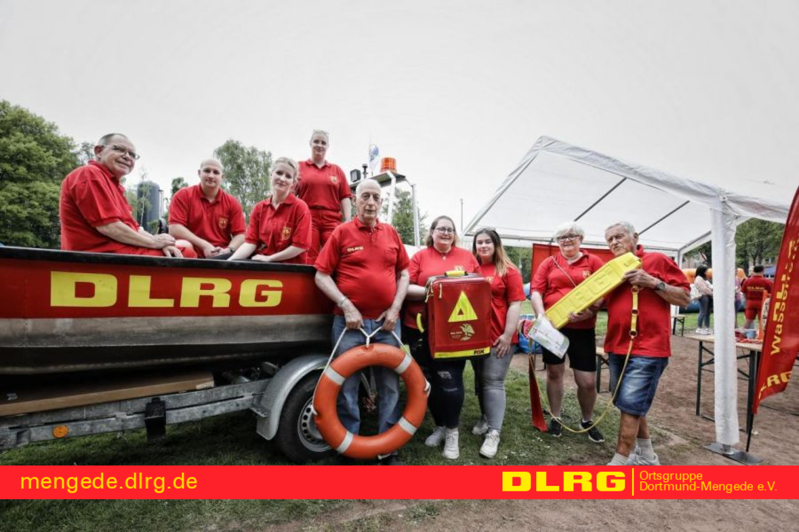 Team des DLRG Ortsgruppe Dortmund Mengede e.V.