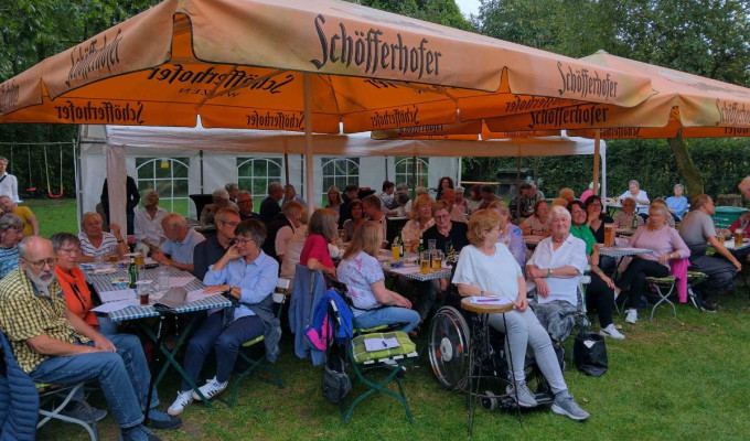 Publikum des OpenSpace im Wiesengrund